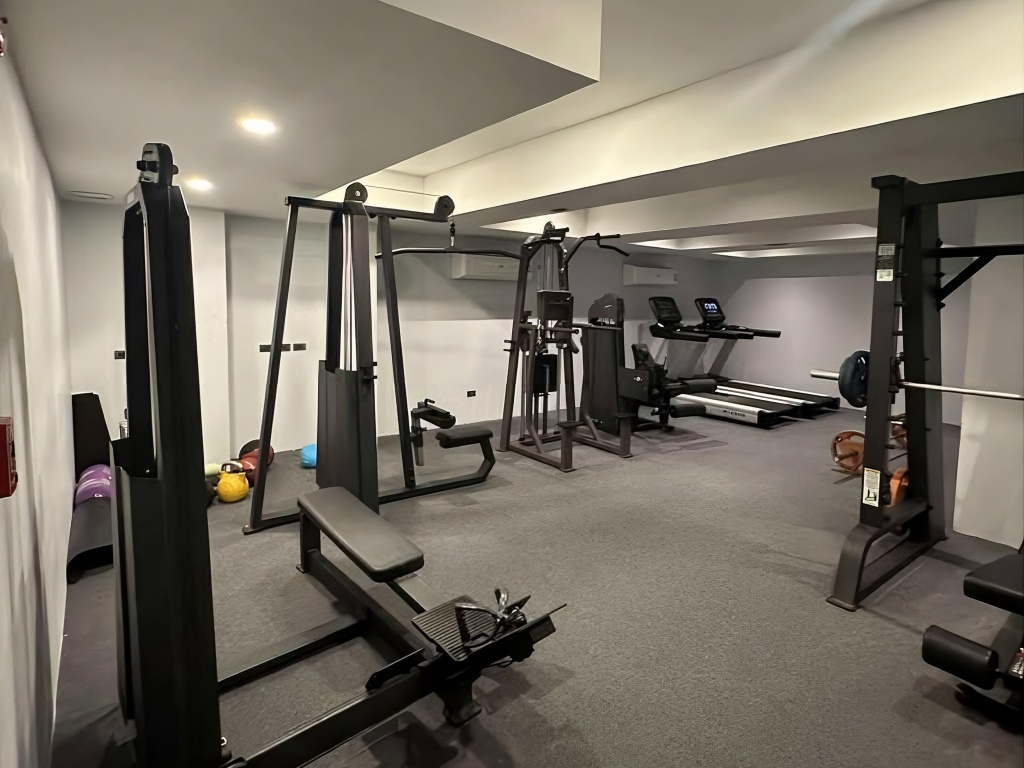 GYM